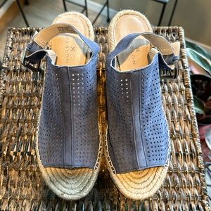 CASLON‎ WOMENS ESPADRILLE WEDGE SLINGBACK SUEDE SANDAL SIZE 8.5